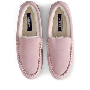 Lands end Women's Suede Leather Moccasin Slippers